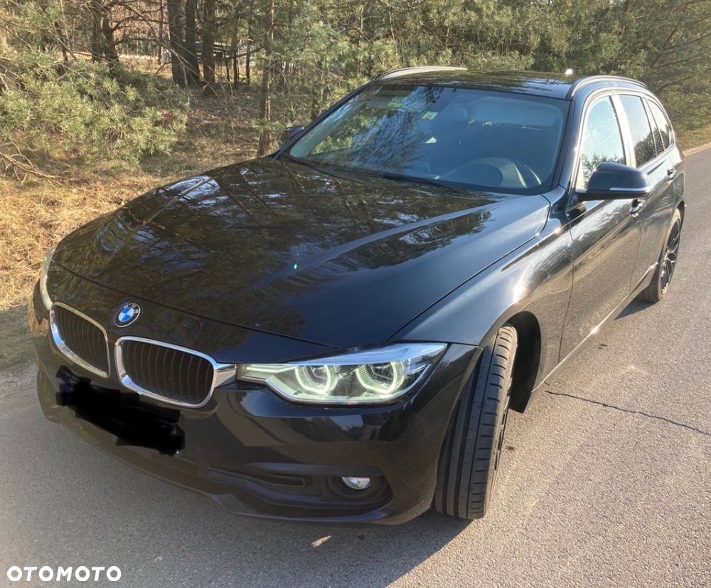 BMW Seria 3 320d xDrive - 12