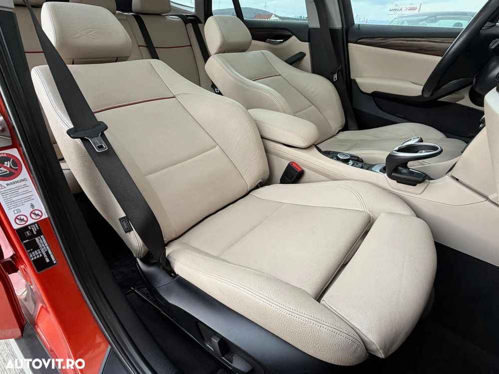 BMW X1 xDrive20d Aut. Sport Line - 12