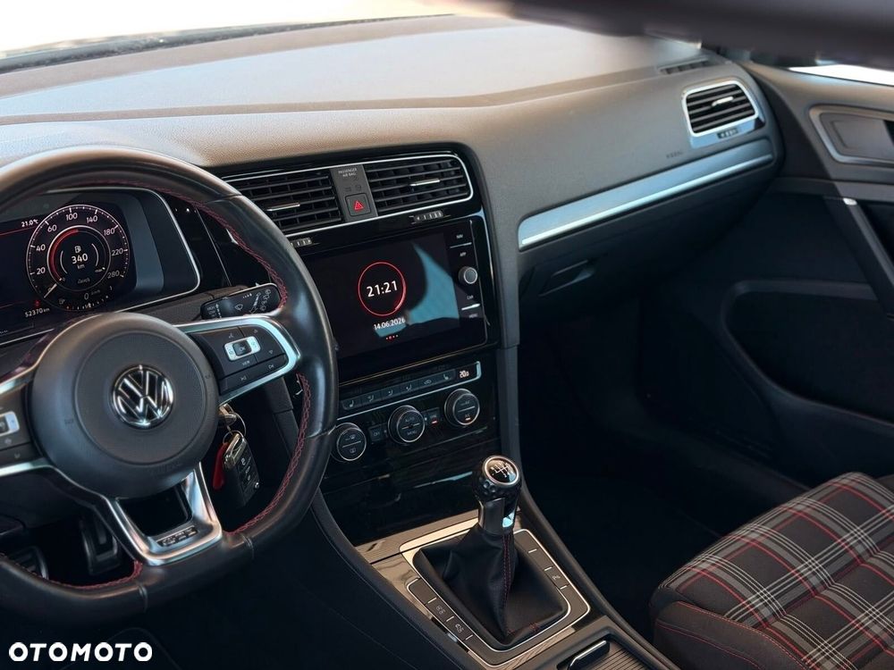 Volkswagen Golf 2.0 TSI BMT GTI Performance - 13