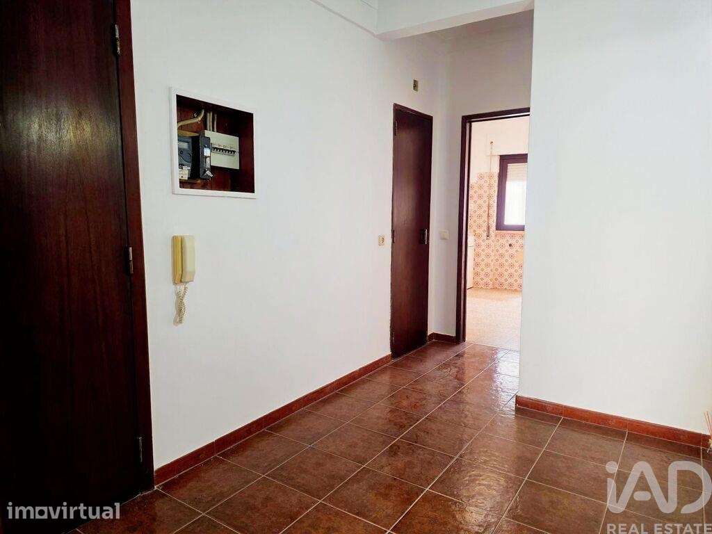 Apartamento T2 em São Sebastião de 54,84 m2 - Grande imagem: 3/19