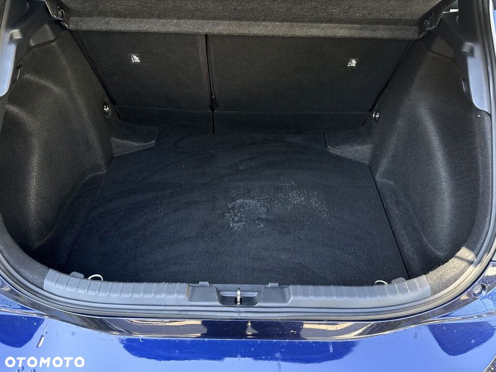 Toyota Corolla - 13