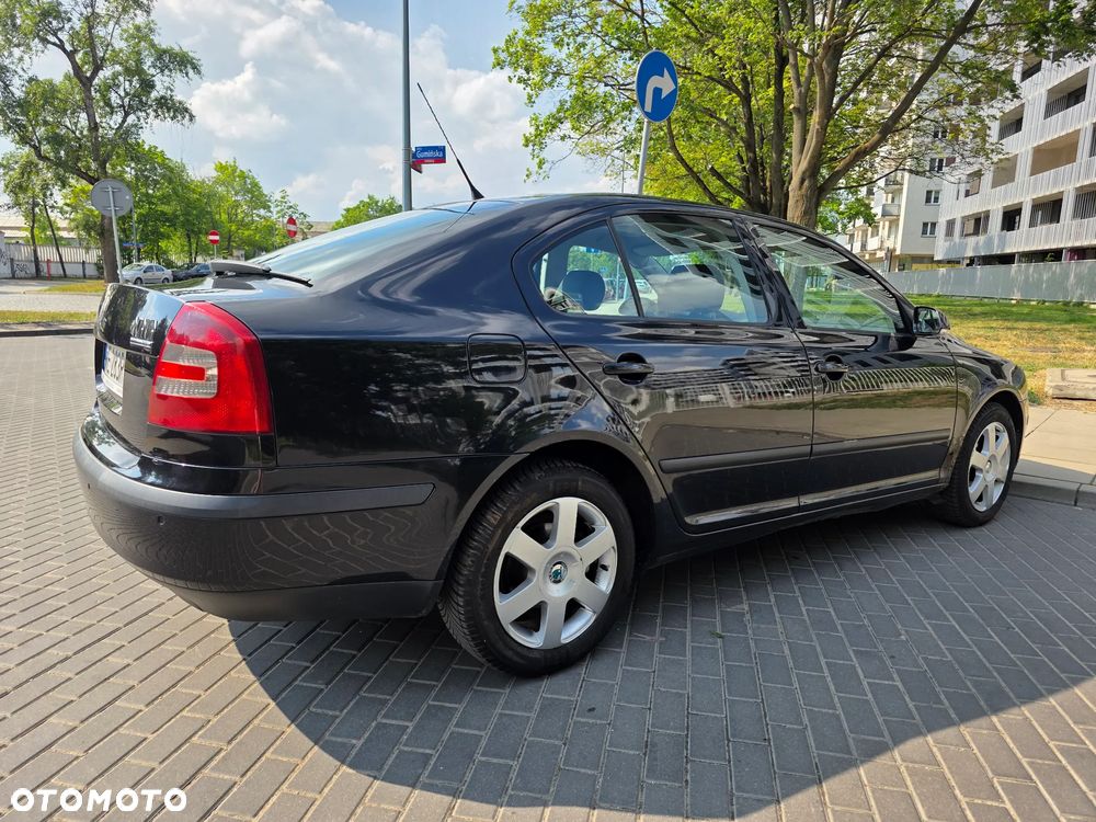 Skoda Octavia 2.0 TDI Ambiente - 23