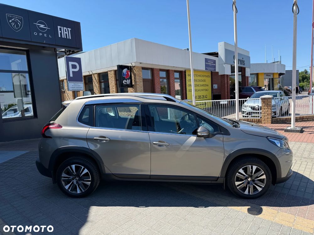Peugeot 2008 PureTech 110 Stop&Start Allure - 6
