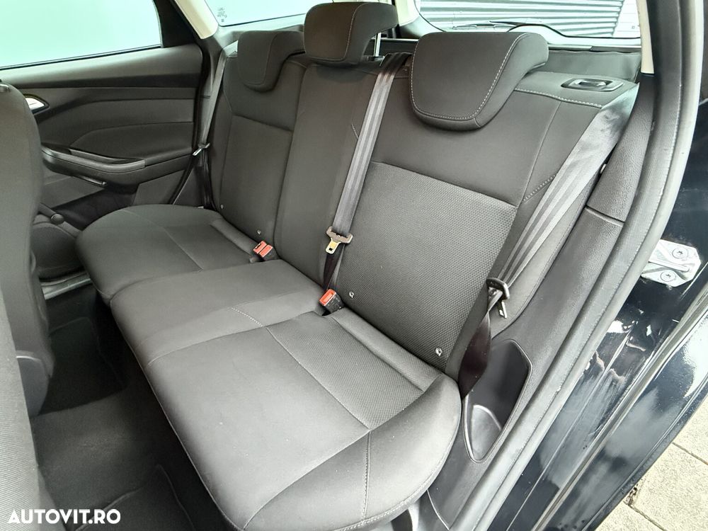 Ford Focus 1.0 EcoBoost Trend - 8
