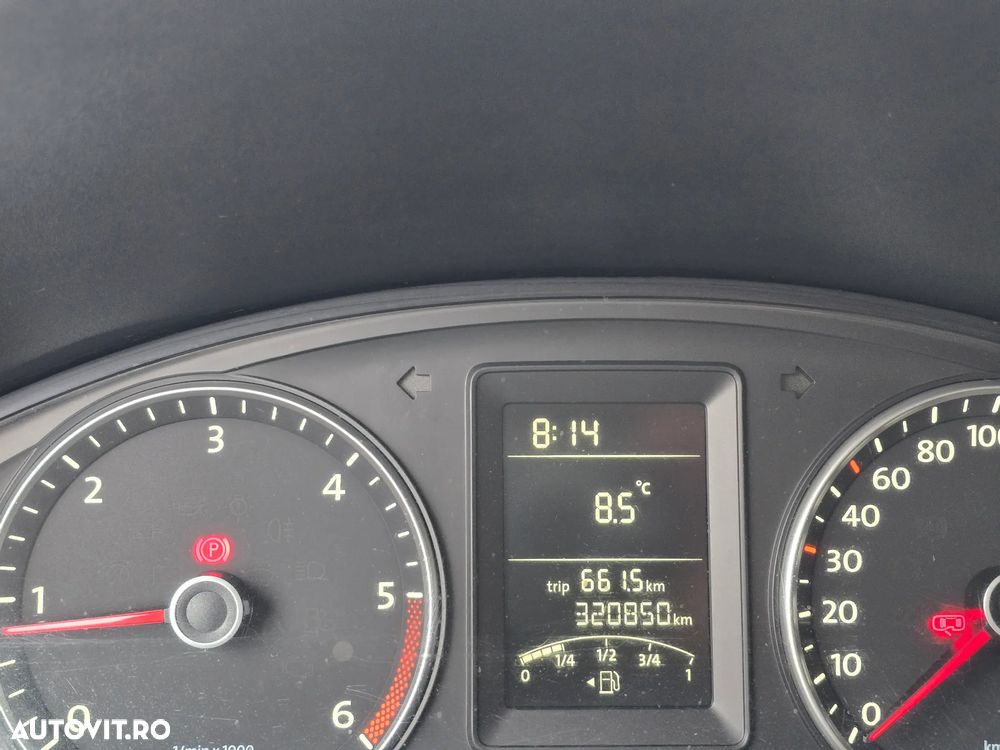 Volkswagen Transporter - 8