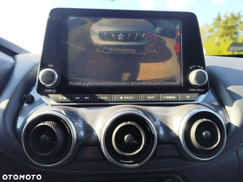 Nissan Juke 1.0 DIG-T N-Connecta DCT - 19