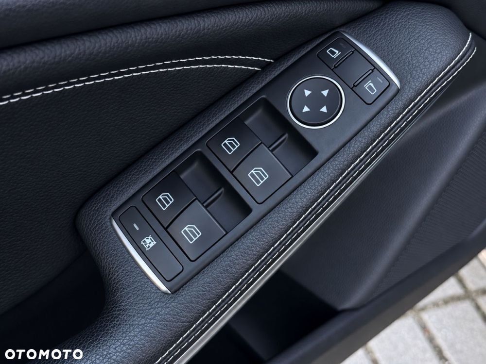 Mercedes-Benz CLA 2015