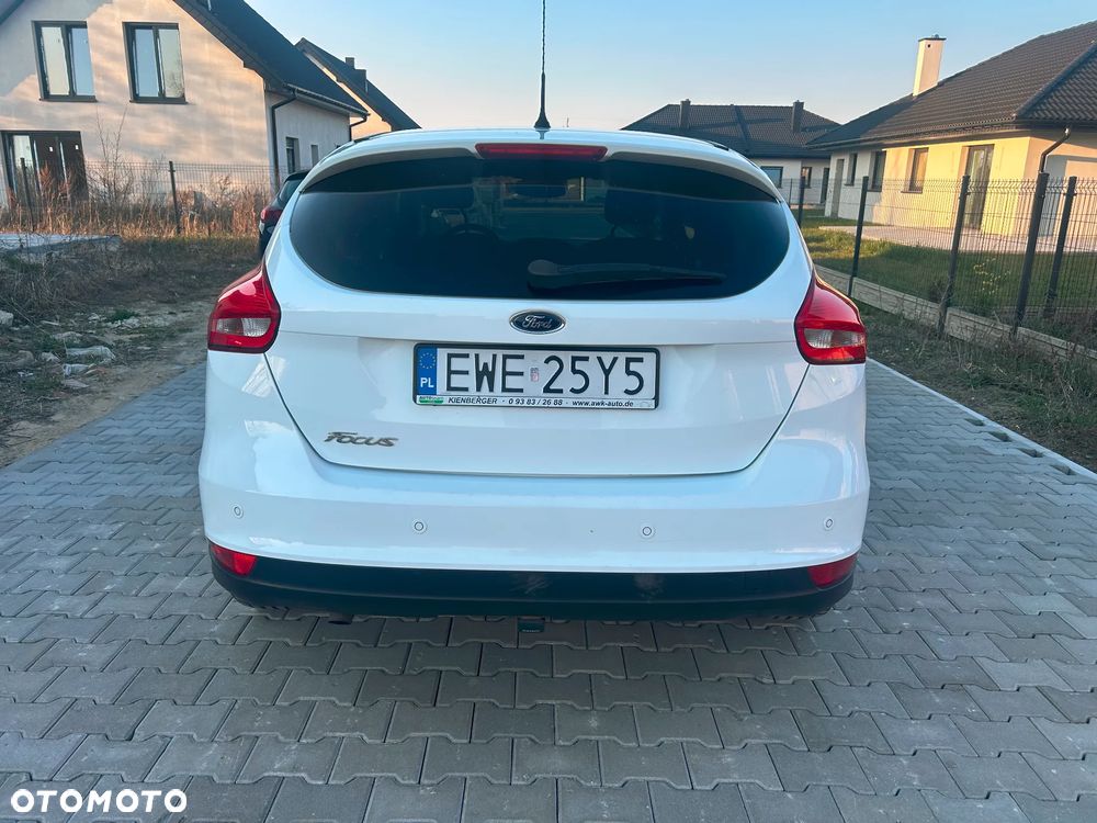 Ford Focus 1.5 TDCi DPF Start-Stopp-System Titanium - 12