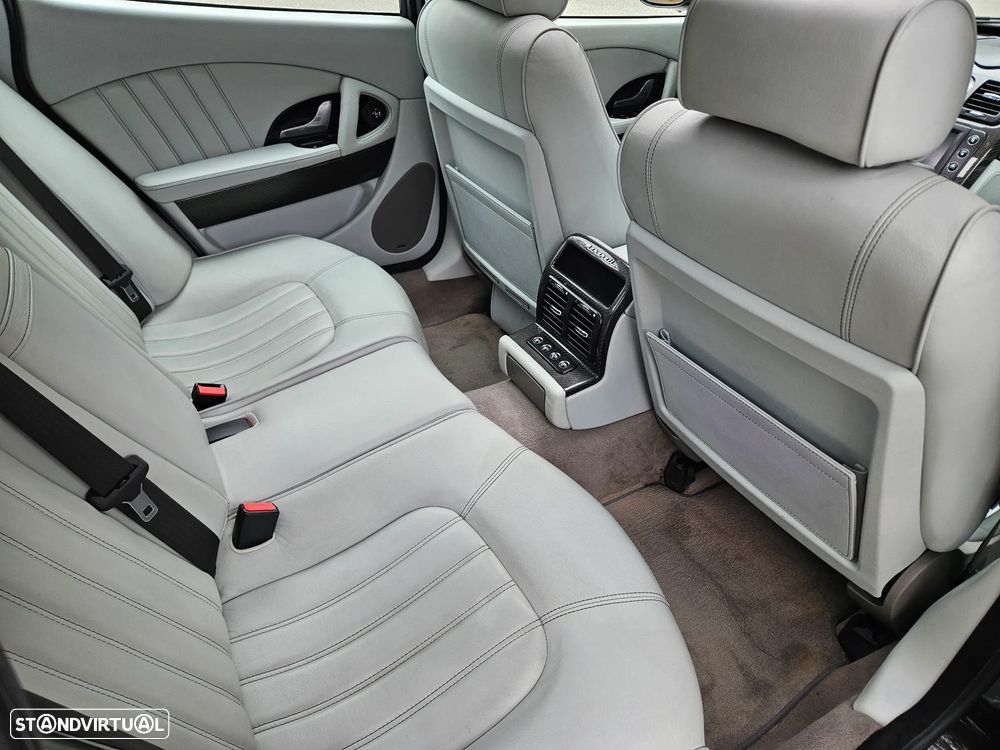 Maserati Quattroporte 4.2 V8 Sport GT Aut. - 23