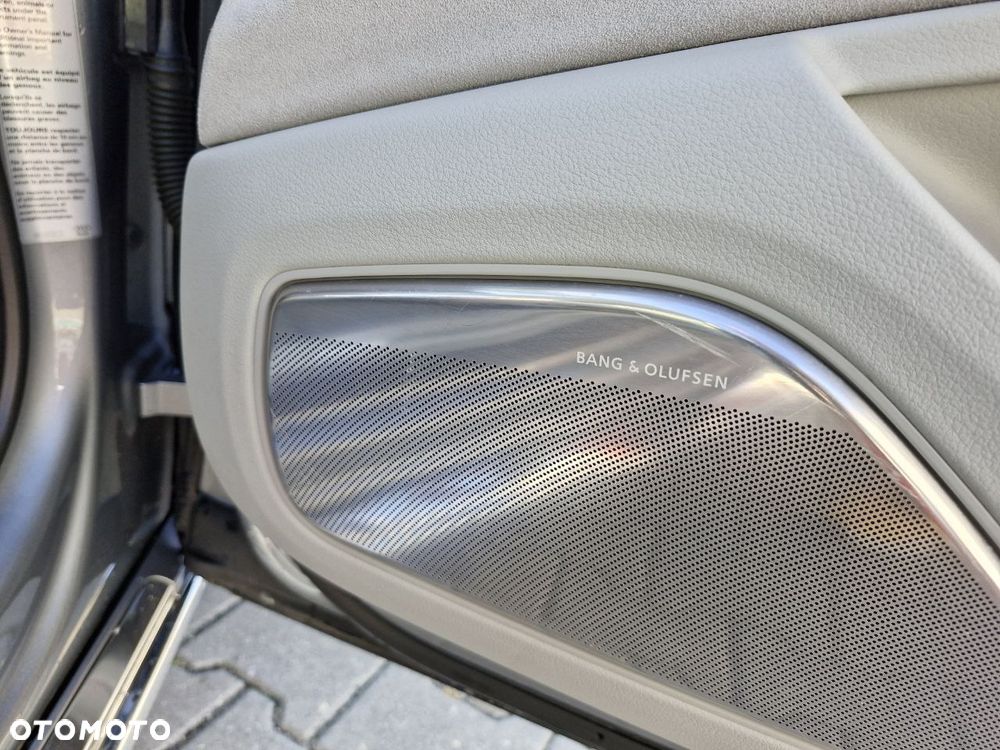 Audi A8 4.2 FSI Quattro tiptronic Langversion - 13