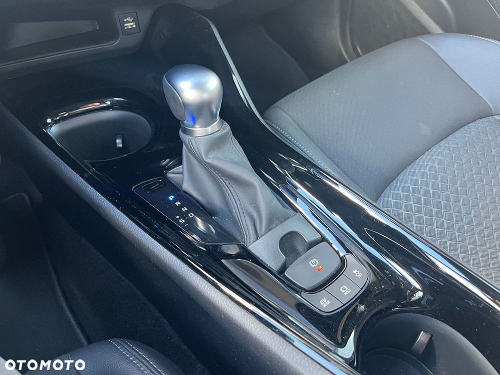 Toyota C-HR 2.0 Hybrid Style - 21