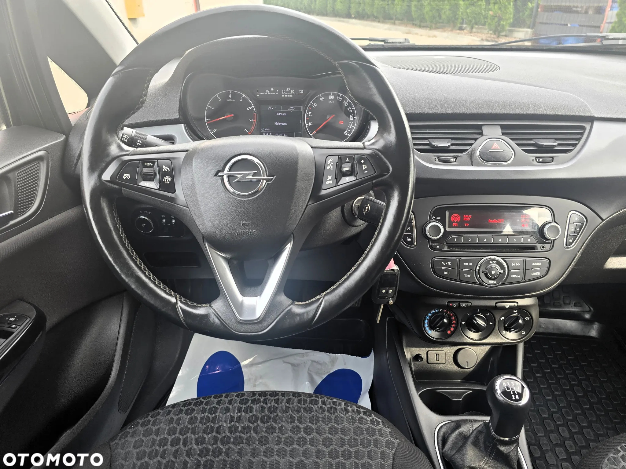 Opel Corsa 1.4 Cosmo - 25