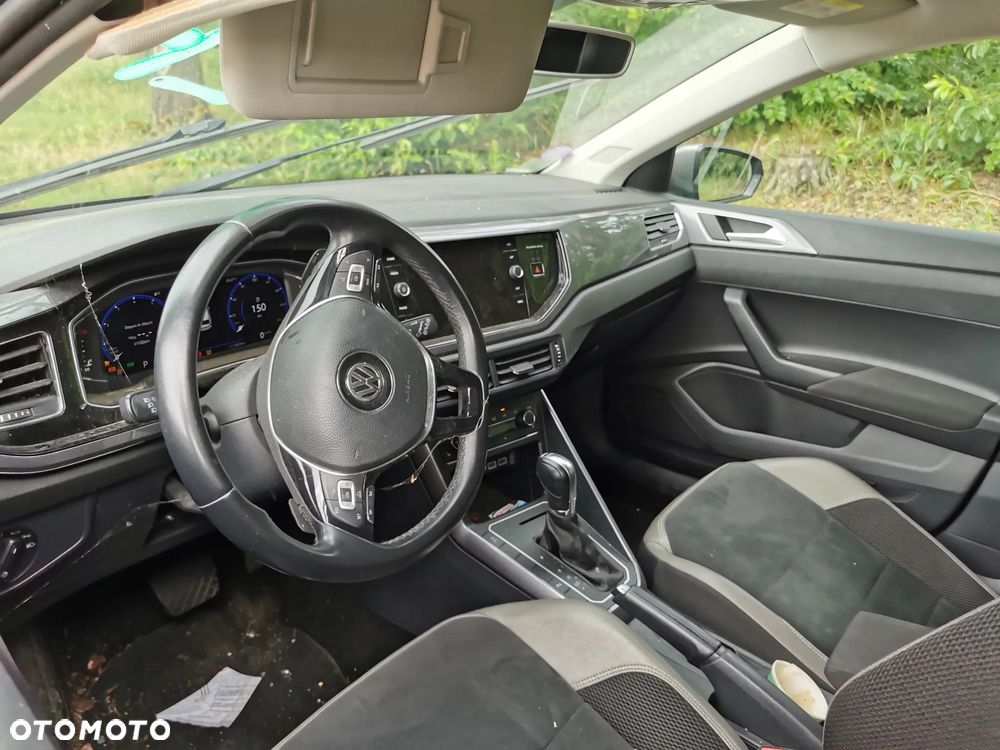 Volkswagen Polo 1.0 TSI OPF DSG R-Line - 23