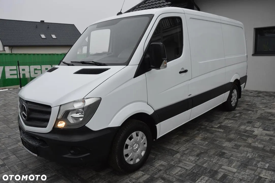 Mercedes-Benz Sprinter - 7