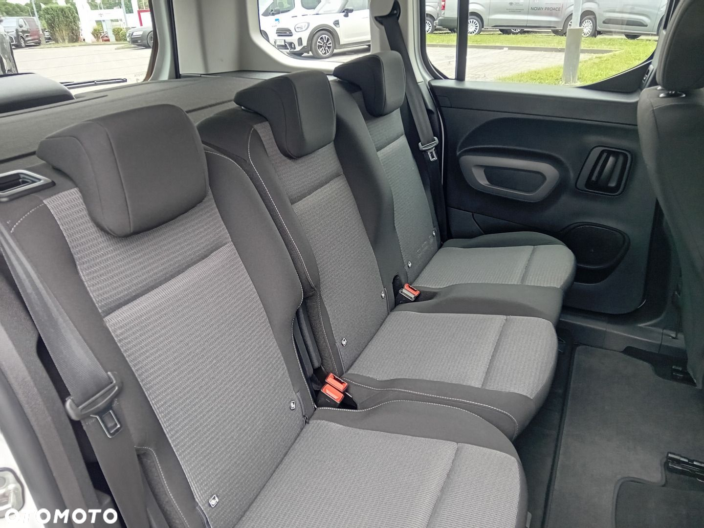 Toyota Proace City Verso 1.5 D-4D Business - 27