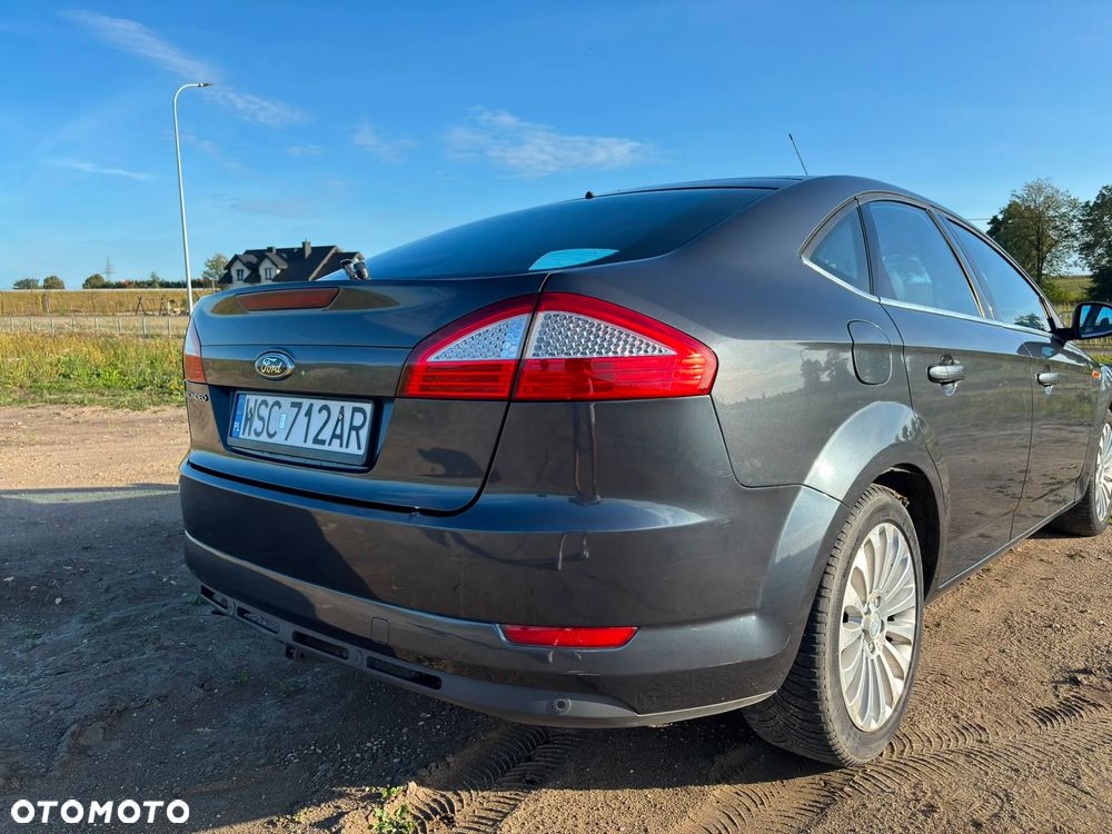 Ford Mondeo 2.0 Titanium - 9
