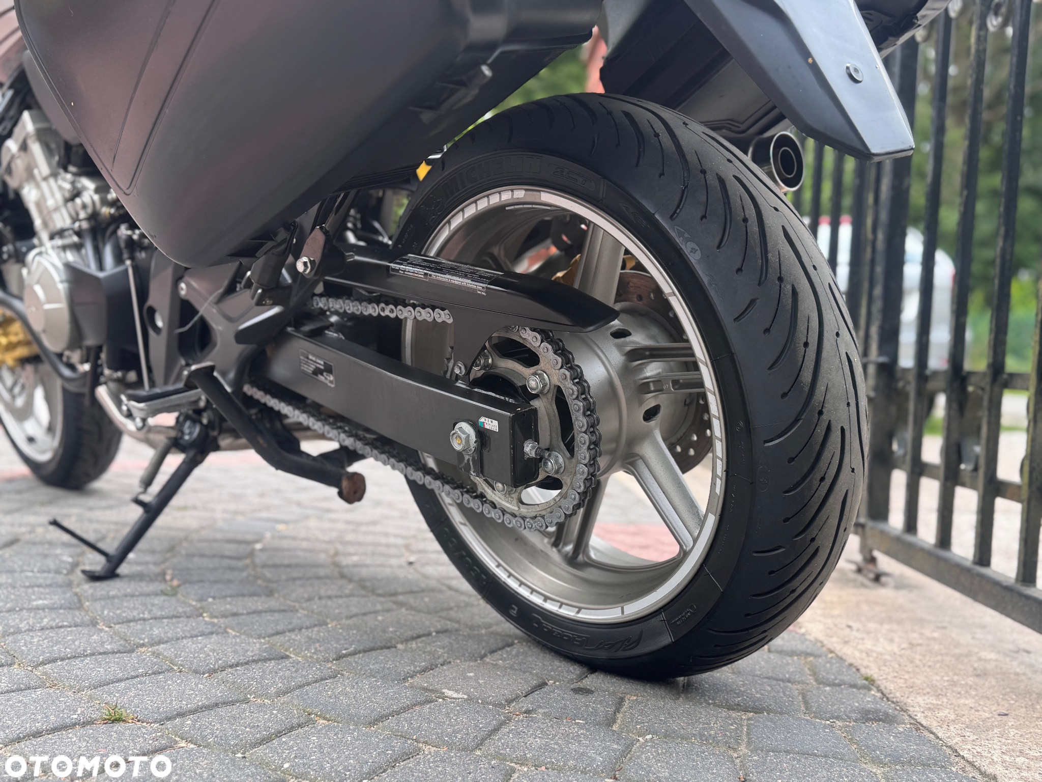 Honda CBF - 21