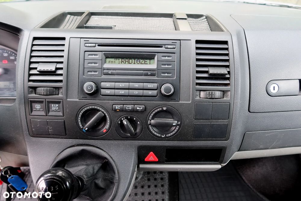 Volkswagen Transporter - 12