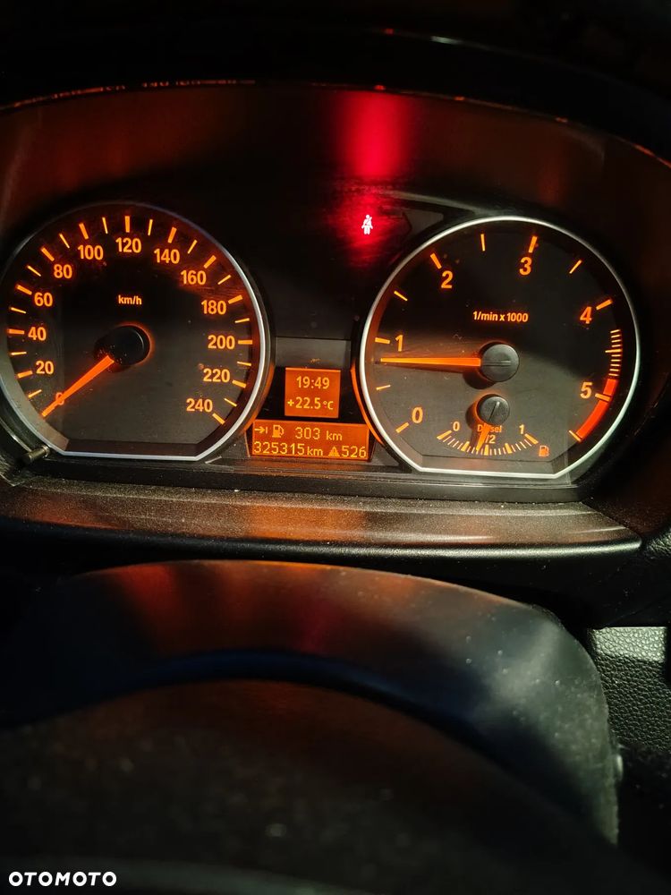 BMW Seria 1 118d - 9