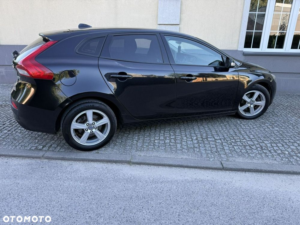 Volvo V40 - 13