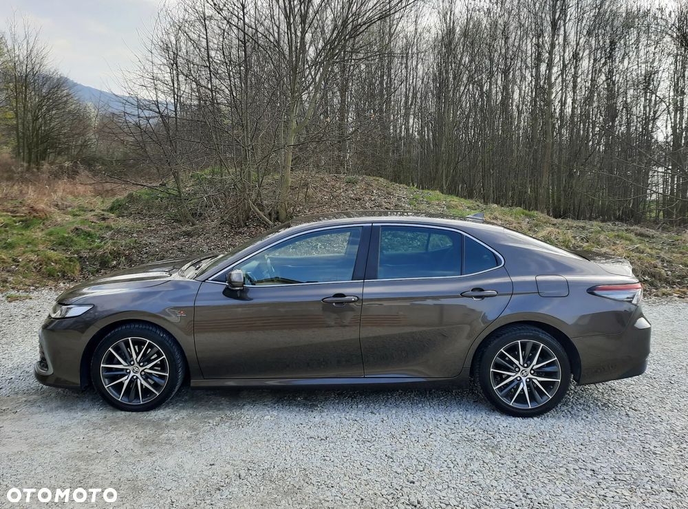 Toyota Camry 2.5 Hybrid Prestige CVT - 9