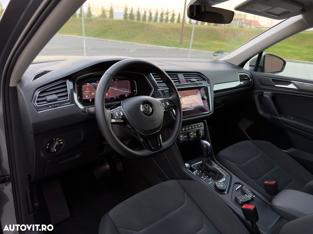 Volkswagen Tiguan Allspace 2.0 TDI SCR 4Motion DSG R-Line - 19
