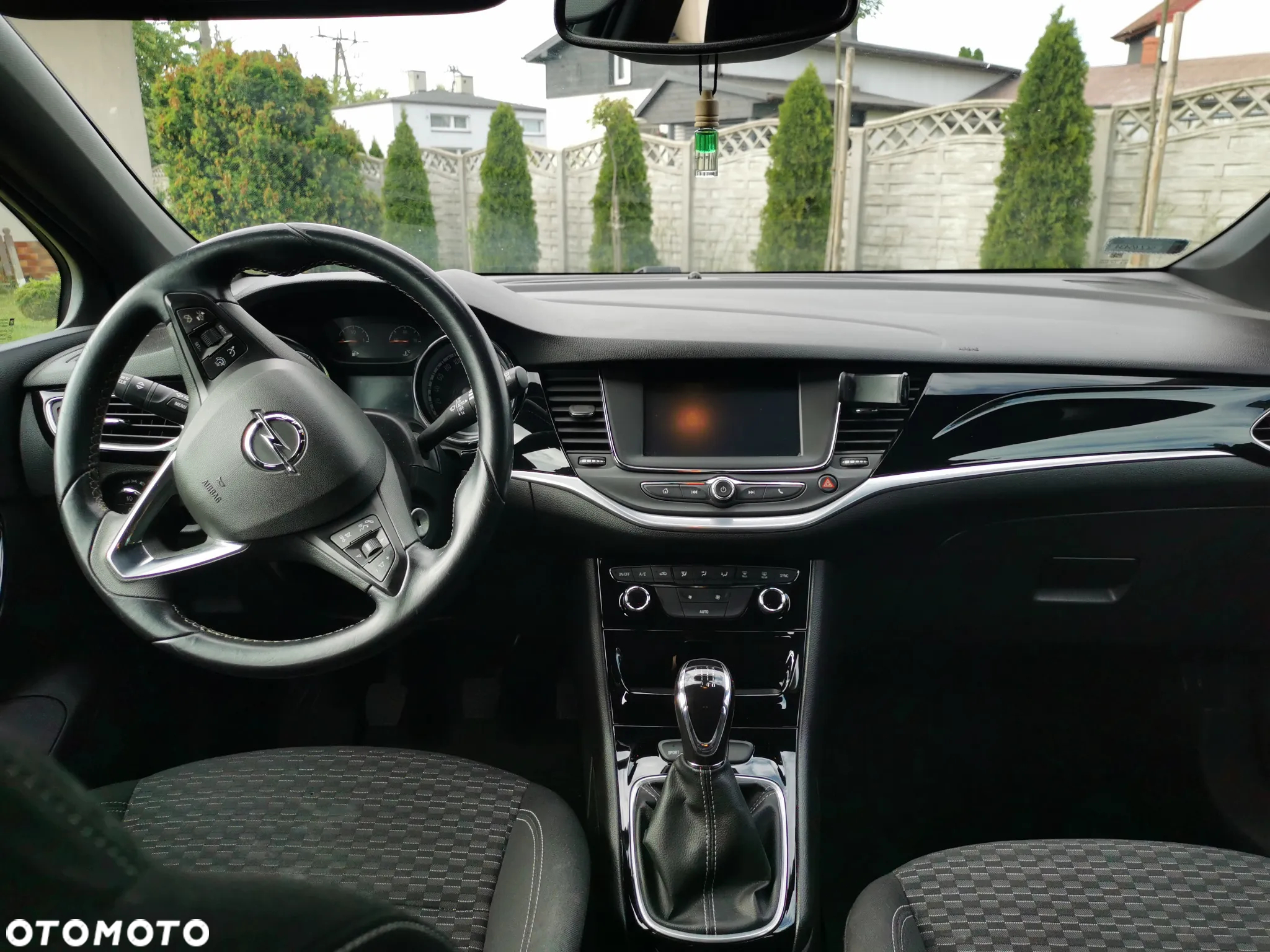 Opel Astra V 1.4 T Dynamic - 5