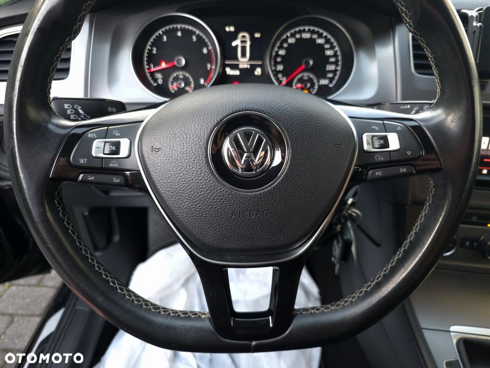 Volkswagen Golf 1.4 TSI BMT Highline - 16