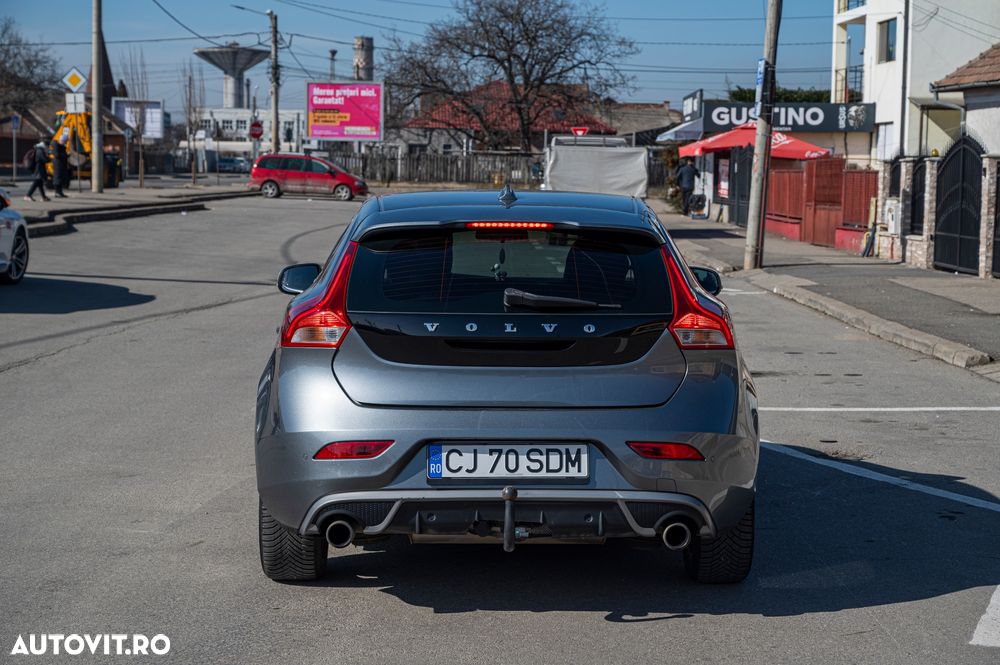 Volvo V40 D2 Momentum - 10