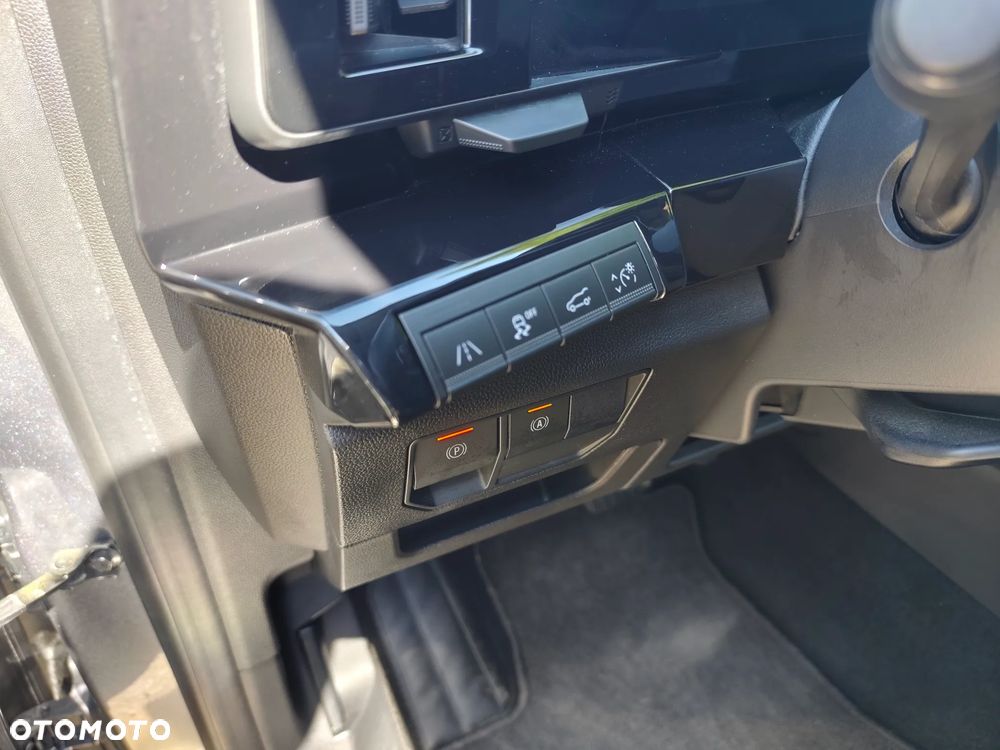 Renault Austral E-Tech Full 200 Iconic - 11