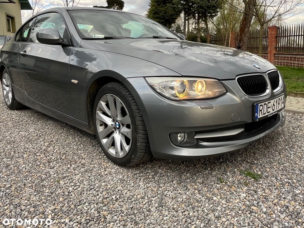 BMW Seria 3 320i - 2