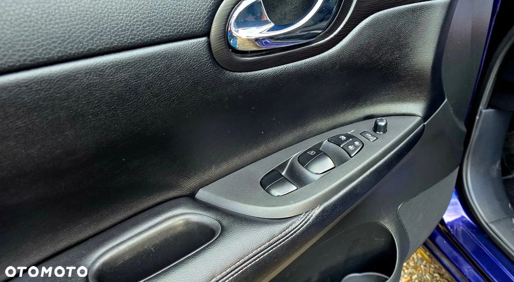 Nissan Pulsar 1.5 dCi N-Connecta EU6 - 19