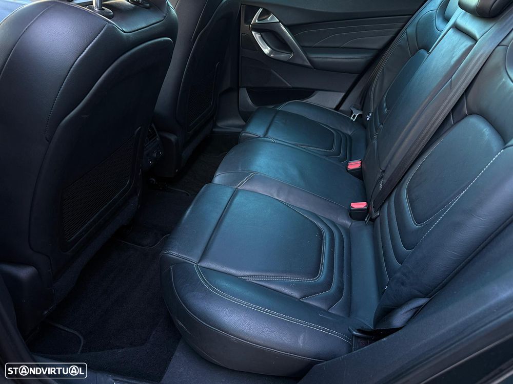 Citroën DS5 THP 200 SoChic - 11