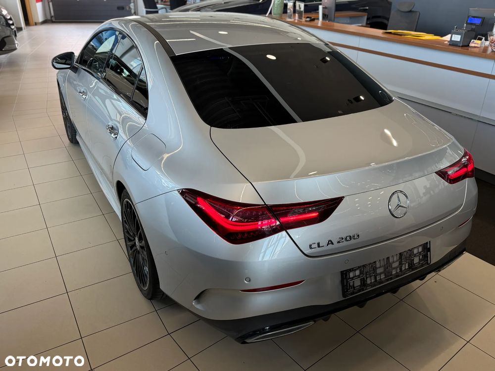 Mercedes-Benz CLA 200 AMG Line 7G-DCT - 7