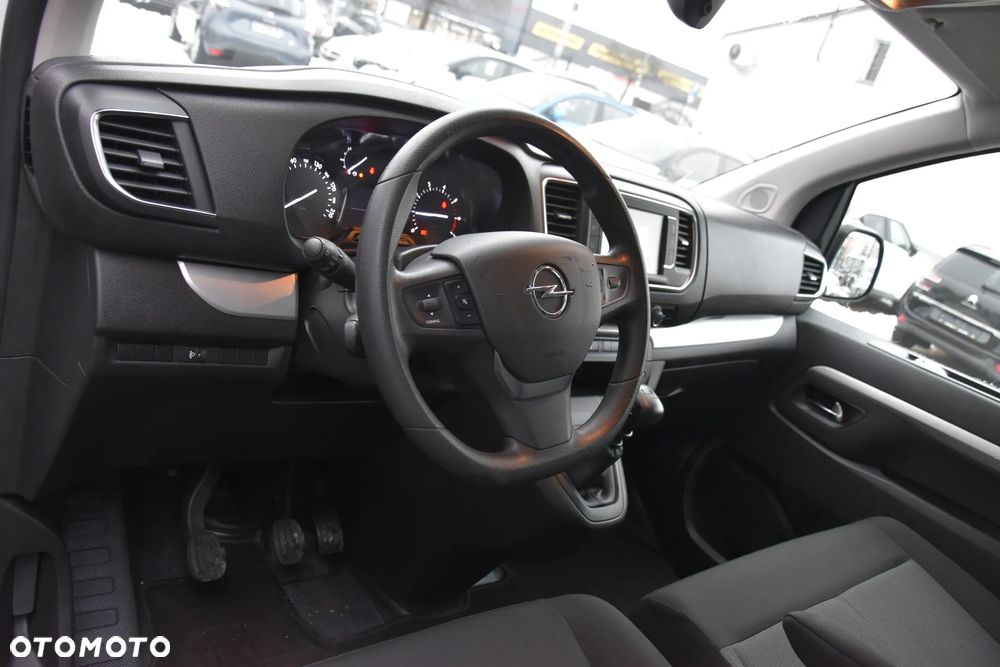 Opel Vivaro Extra Long - 13