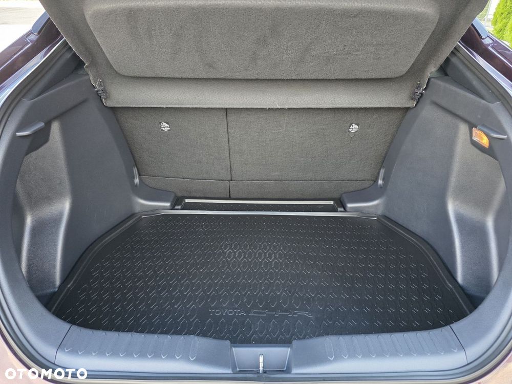Toyota C-HR 1.8 Hybrid Comfort - 24