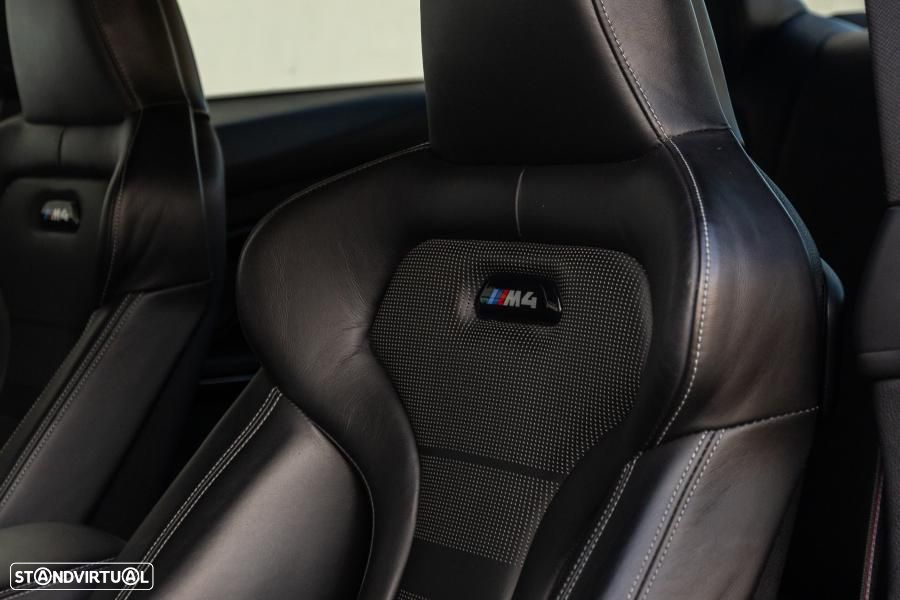 BMW M4 Coupe DKG Competition - 31