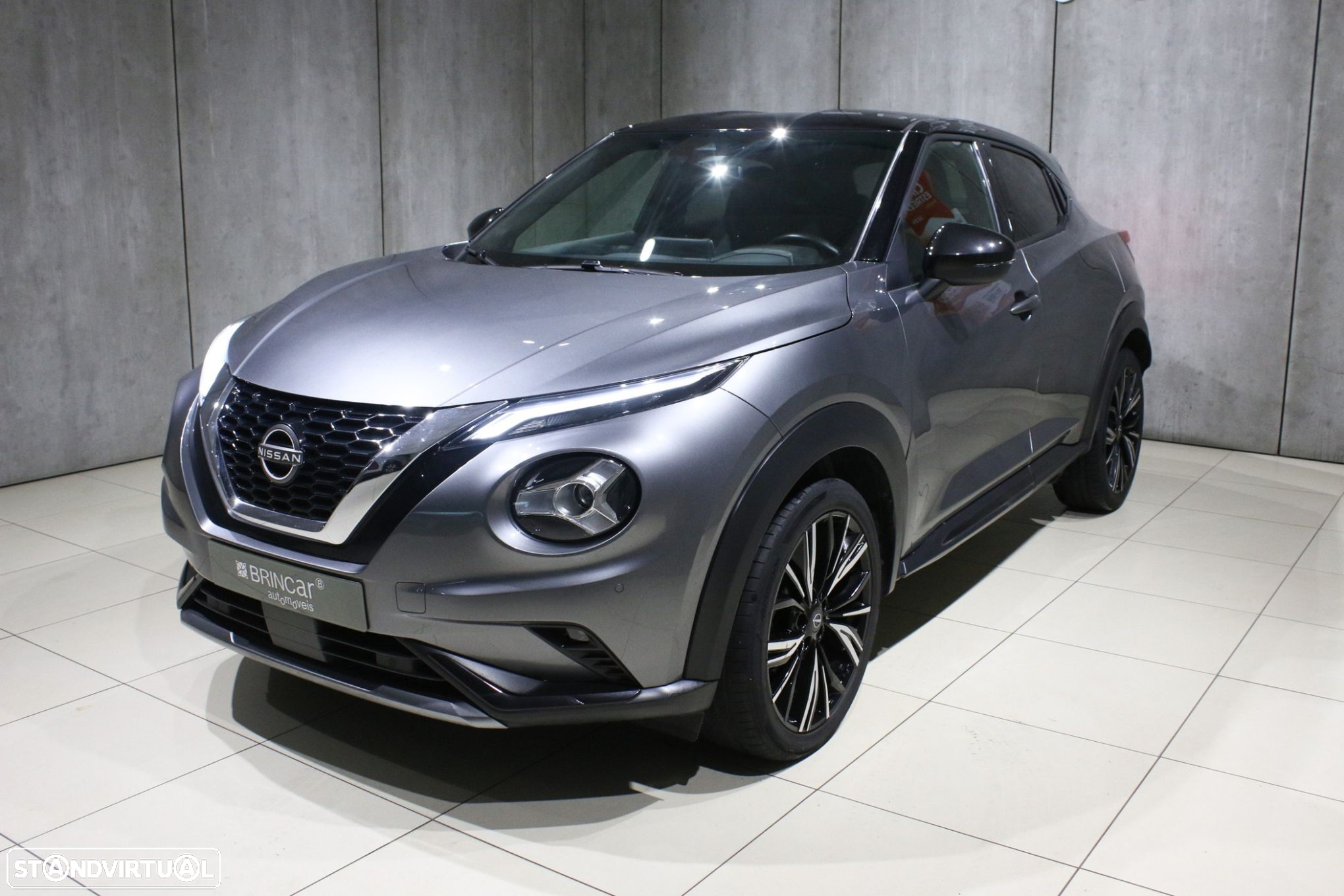 Nissan Juke 1.0 DIG-T N-Design Black - 3