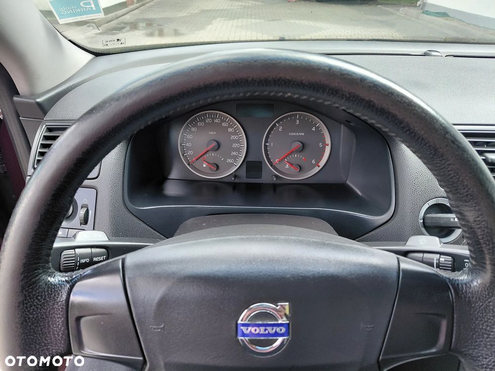 Volvo S40 2.0D - 7