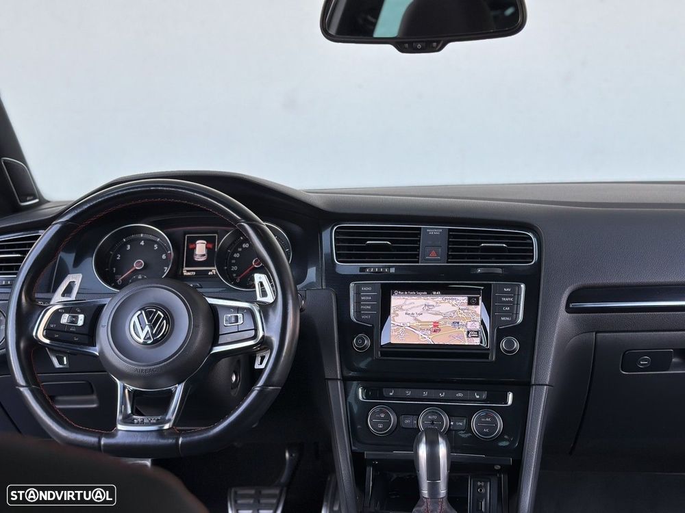 VW Golf 2.0 TSi GTi DSG Performance - 8