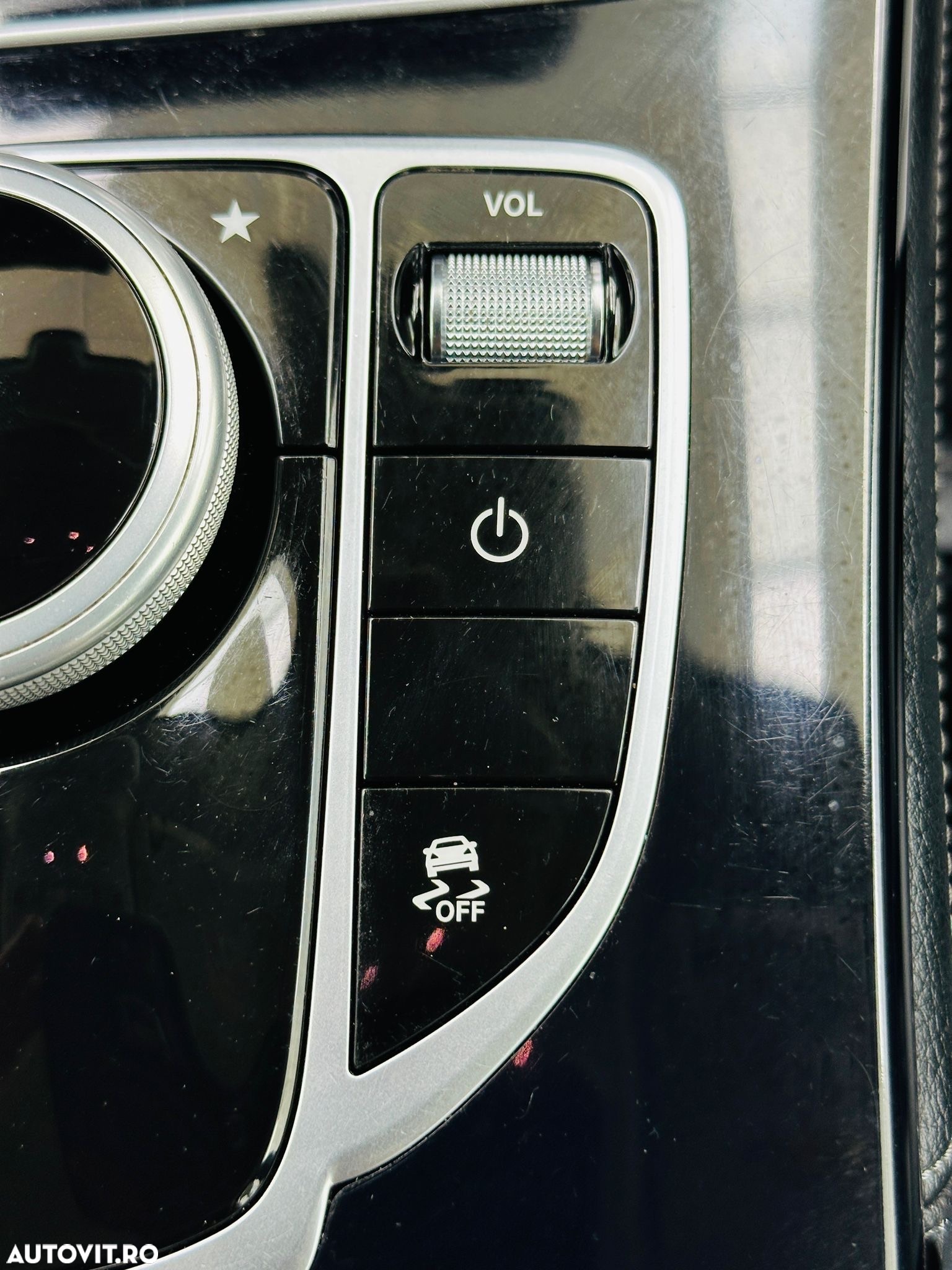 Mercedes-Benz GLC - 35
