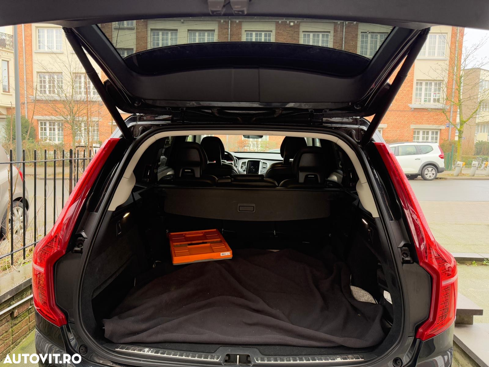 Volvo XC 90 Recharge T8 eAWD Inscription - 6
