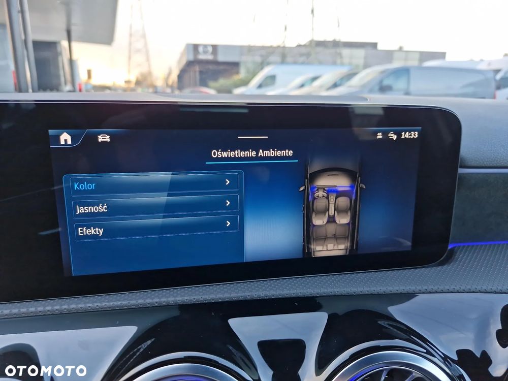 Mercedes-Benz Klasa A 220 4-Matic AMG Line 7G-DCT - 29