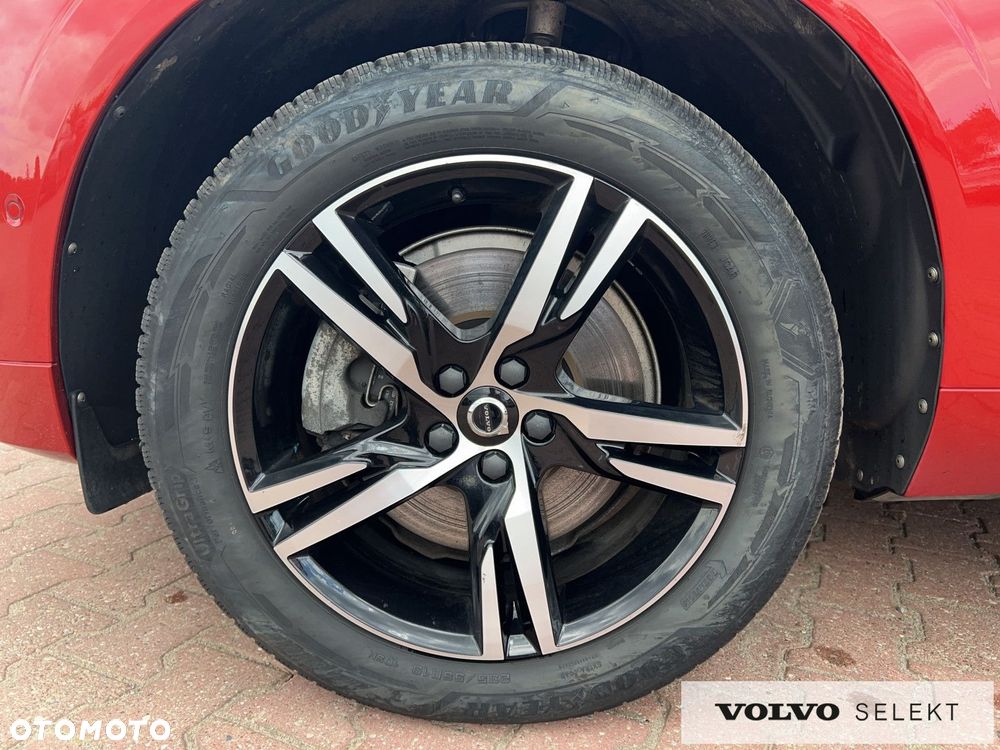 Volvo XC 60 B4 D AWD R-Design - 25