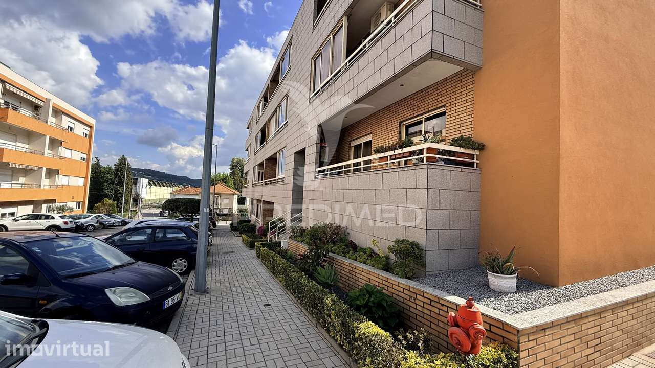 Excelente Apartamento T2+1 - Grande imagem: 2/25