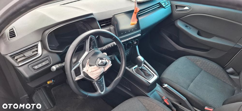 Renault Clio E-TECH 140 BUSINESS EDITION - 8