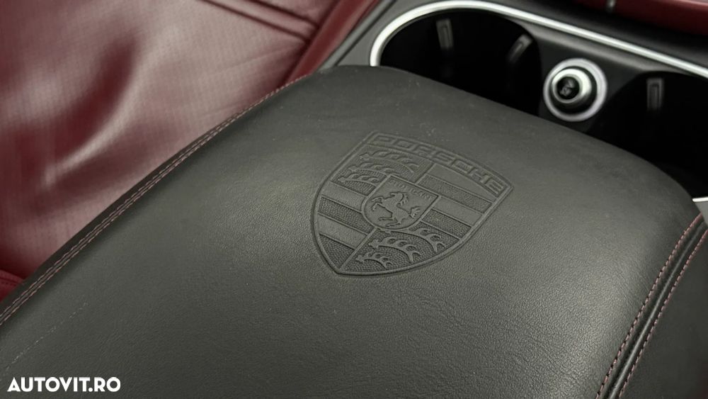 Porsche Cayenne Coupe Standard - 21