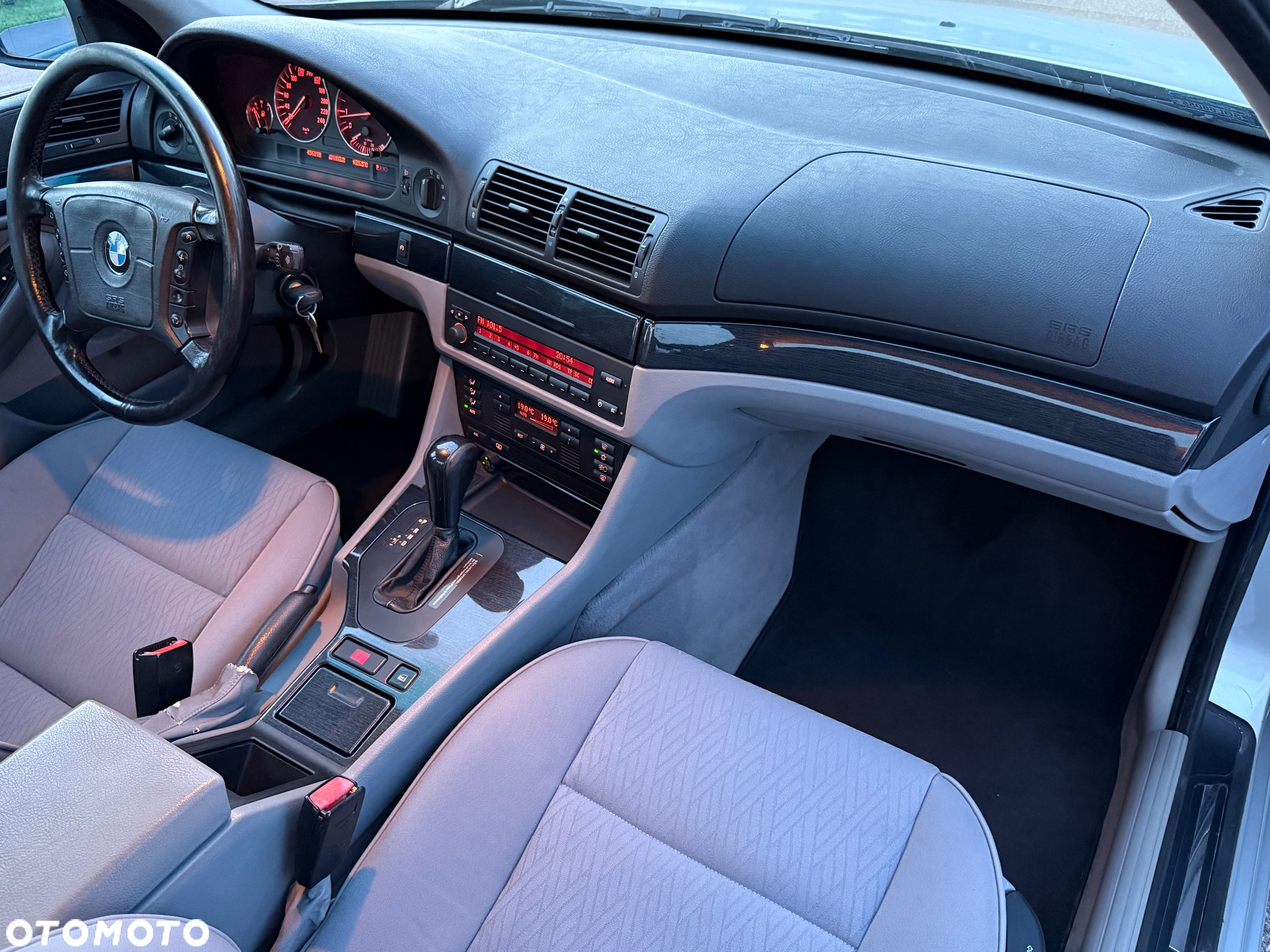 BMW Seria 5 - 19
