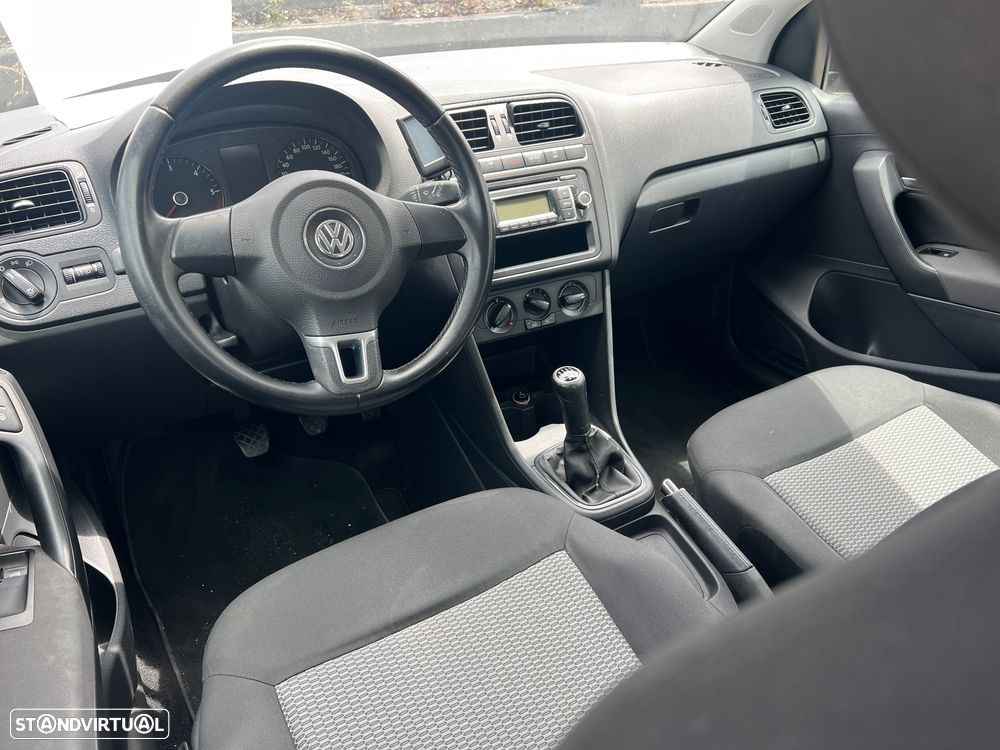 VW Polo 1.6 TDI Confortline BlueMotion - 15