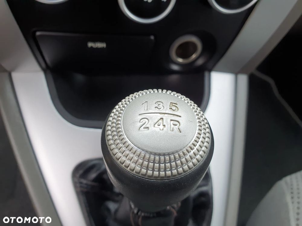 Hyundai Tucson 2.0 Active / Style - 29